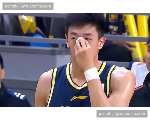 广东队复仇山西取得三连胜 全场犯规六十九次 广东队复仇山西取得三连胜 全场犯规六十九次